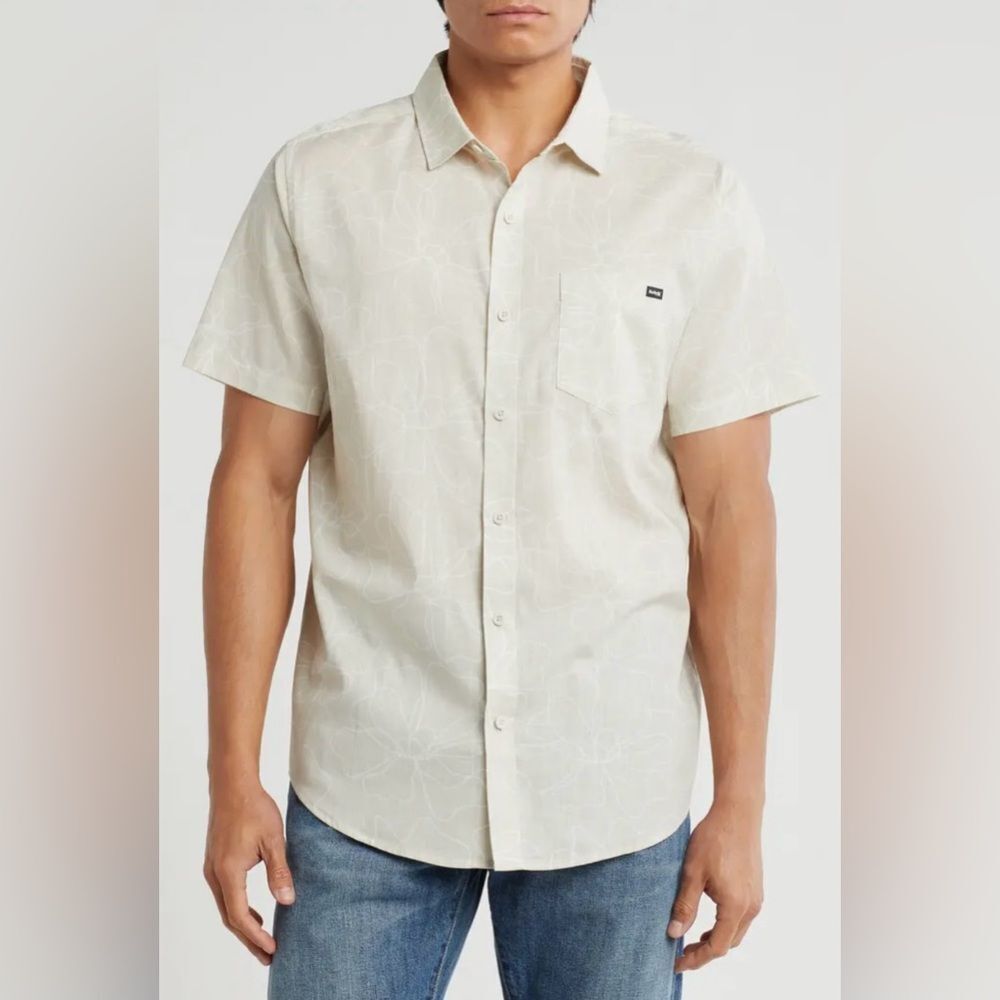 Hurley M Caryota Ivory Tropical Hawaii Floral Woven Short Sleeve Casual Shirt